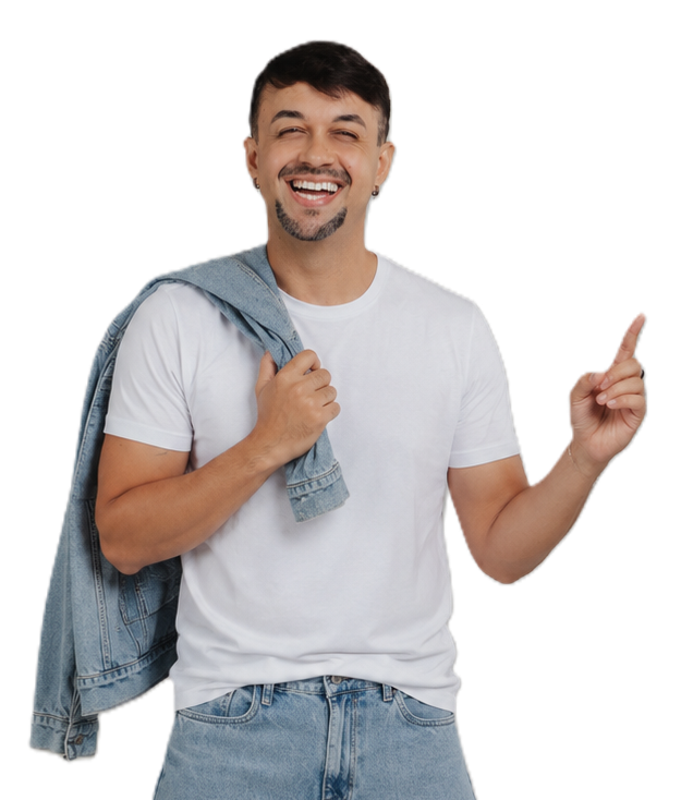 Fernando Sousa apontando para o PIX